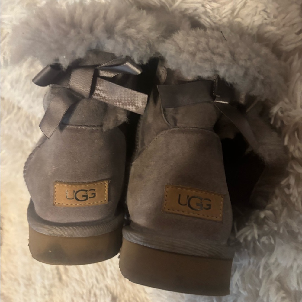 UGG Women's Gray Winter Boots